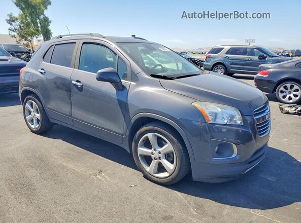 3GNCJMSB2GL278936 2016 CHEVROLET TRAX Серый Передняя правая четверть