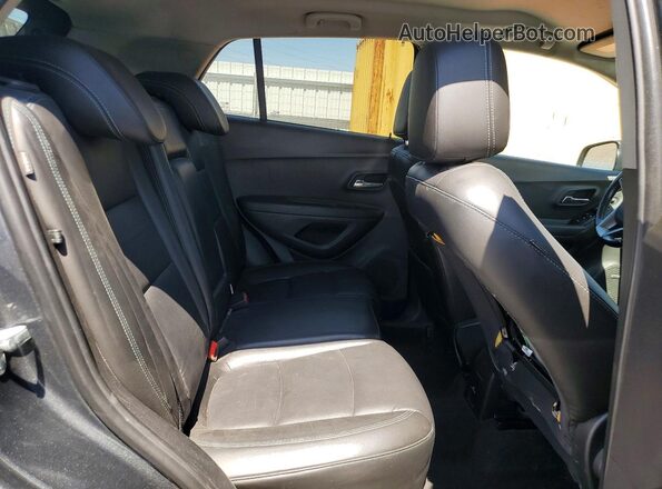 3GNCJMSB7GL261260 2016 CHEVROLET TRAX Gray Vista del compartimento del motor