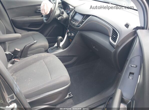 3GNCJNSB0LL179869 2020 CHEVROLET TRAX Gray Вид салону спереду
