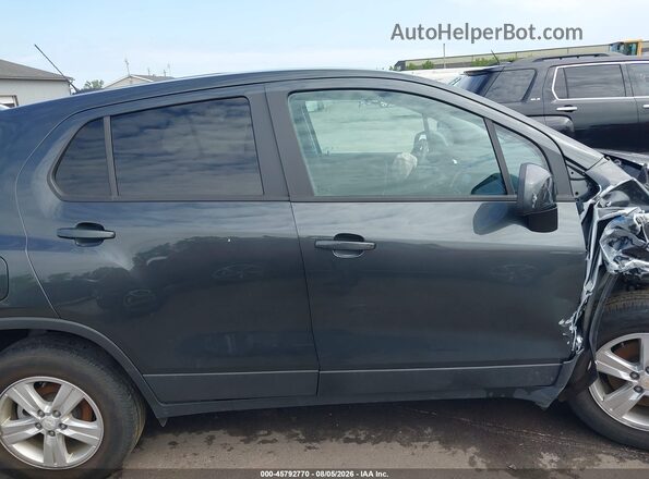 3GNCJNSB0LL179869 2020 CHEVROLET TRAX Gray Вид задньої частини салону