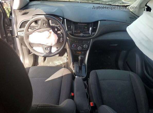 3GNCJNSB5LL183142 2020 CHEVROLET TRAX Серый Вид панели приборов