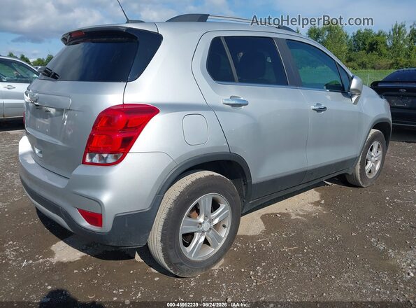 3GNCJPSB0JL233499 2018 CHEVROLET TRAX Silver Задня права чверть