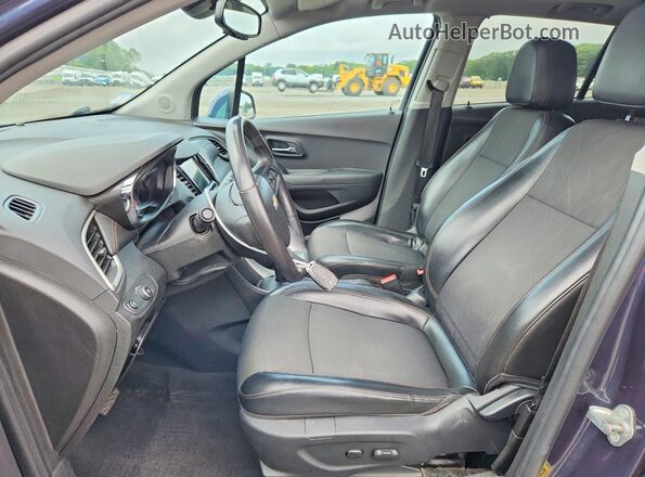3GNCJPSB0JL272061 2018 CHEVROLET TRAX Gray წინა სალონის ხედი