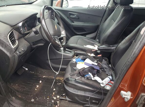 3GNCJPSB0KL238235 2019 CHEVROLET TRAX Brown Vista interior delantera