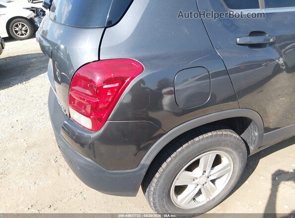 3GNCJPSB1GL234962 2016 CHEVROLET TRAX Silver Rear interior view