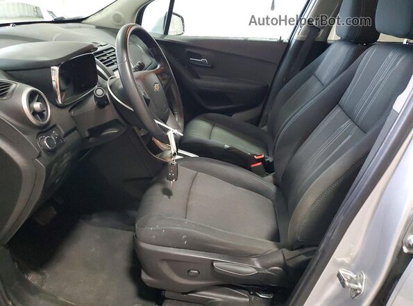 3GNCJPSB3GL221193 2016 CHEVROLET TRAX Серебряный Вид салона спереди