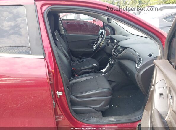 3GNCJPSB3JL151802 2018 CHEVROLET TRAX Burgundy Vista interior delantera