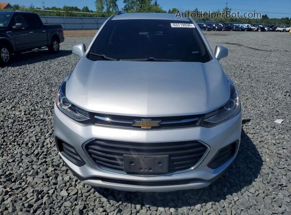 3GNCJPSB4KL385366 2019 CHEVROLET TRAX Silver Front view