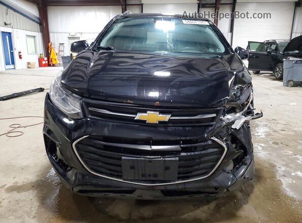3GNCJPSB8JL257176 2018 CHEVROLET TRAX Black Widok z przodu