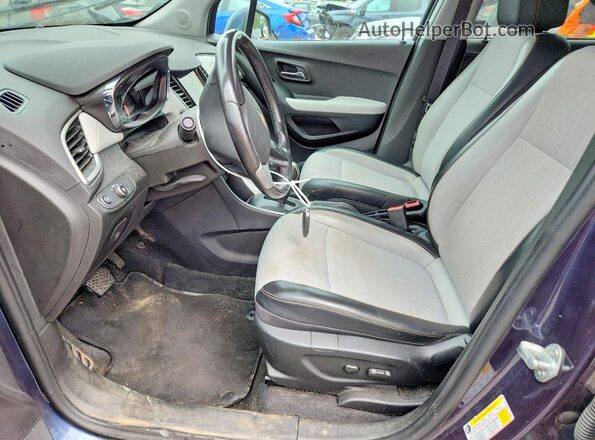 3GNCJPSB8KL144846 2019 CHEVROLET TRAX Blue Widok wnętrza z przodu