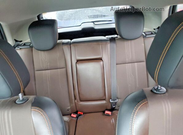 3GNCJPSB9GL170959 2016 CHEVROLET TRAX Silver უკანა სავარძლების ხედი