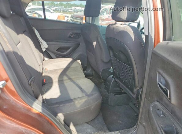 3GNCJPSB9KL237665 2019 CHEVROLET TRAX Brown Widok wnętrza z tyłu