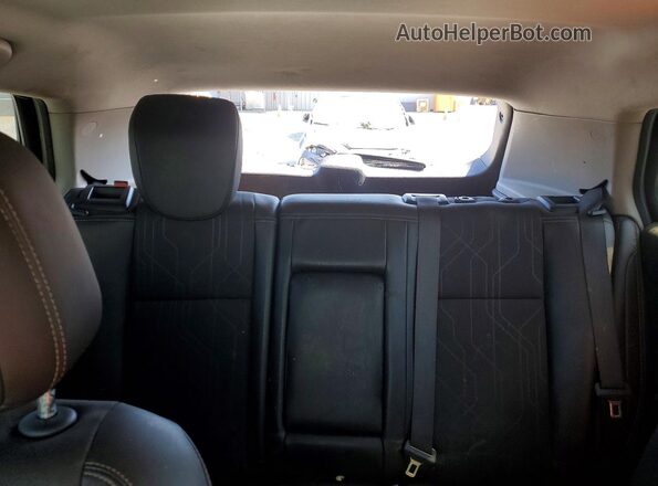 3GNCJPSB9LL178859 2020 CHEVROLET TRAX Серебряный Вид задних сидений