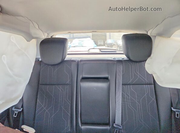 3GNCJPSBXJL385080 2018 CHEVROLET TRAX Burgundy Вид задніх сидінь