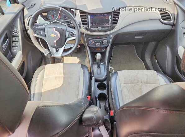 3GNCJPSBXLL152206 2020 CHEVROLET TRAX Charcoal Առջևի վահանակի տեսք