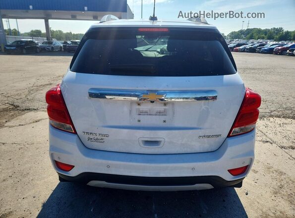 3GNCJRSB2LL118594 2020 CHEVROLET TRAX Белый Вид сзади