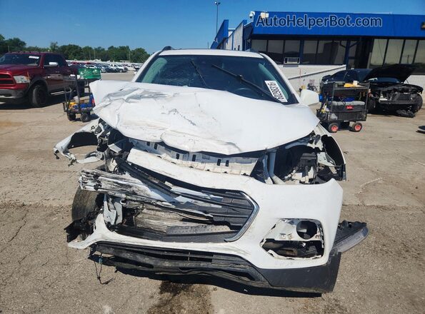 3GNCJRSB2LL118594 2020 CHEVROLET TRAX Белый Вид спереди