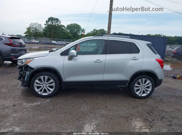 3GNCJRSB4JL287237 2018 CHEVROLET TRAX Silver 