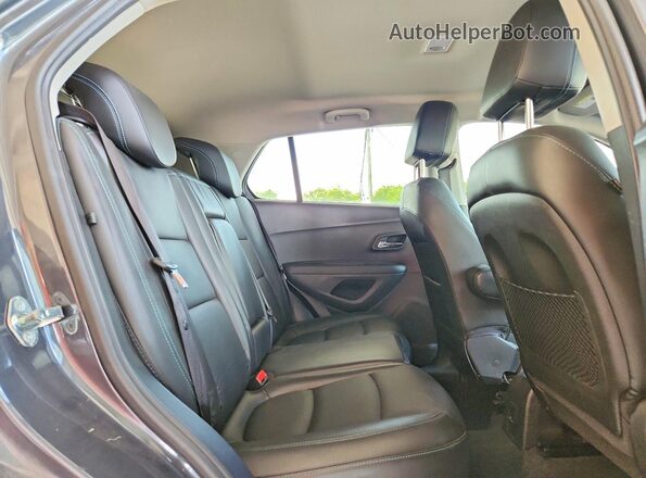 3GNCJRSBXGL164471 2016 CHEVROLET TRAX Gray Widok wnętrza z tyłu