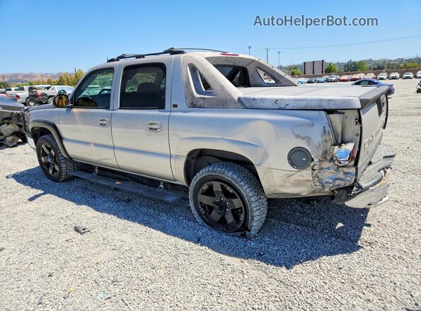 3GNEC12Z45G172783 2005 CHEVROLET AVALANCHE Silver Задня ліва чверть