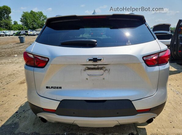 3GNKBBRA0LS604792 2020 CHEVROLET BLAZER Silver Rear view