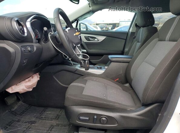 3GNKBCR40RS181379 2024 CHEVROLET BLAZER White Front interior view