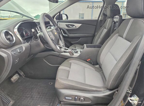 3GNKBCR40RS216891 2024 CHEVROLET BLAZER Black Vista interior delantera