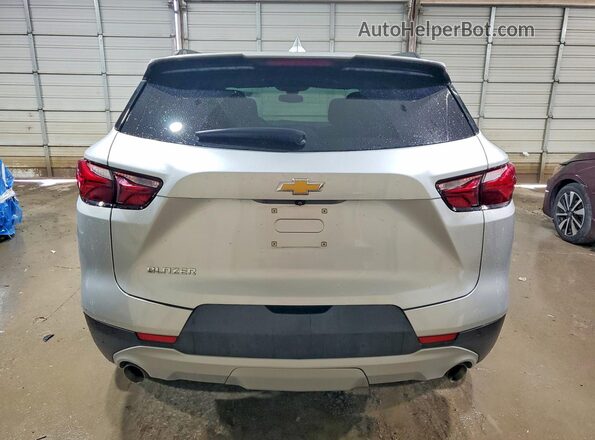 3GNKBCR41NS189565 2022 CHEVROLET BLAZER Silver Rear view