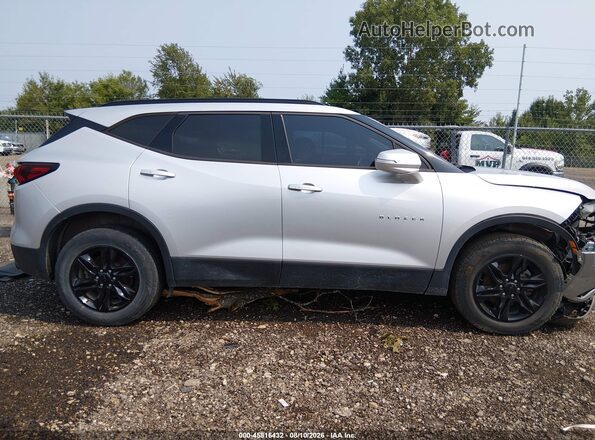 3GNKBCR42LS697508 2020 CHEVROLET BLAZER Silver Вид задньої частини салону