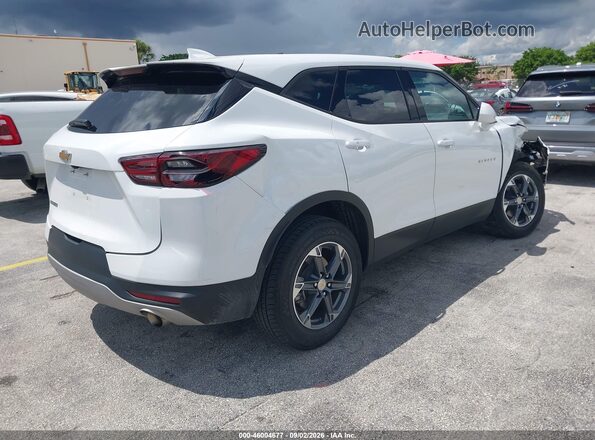 3GNKBCR42SS150477 2025 CHEVROLET BLAZER Белый Задняя правая четверть