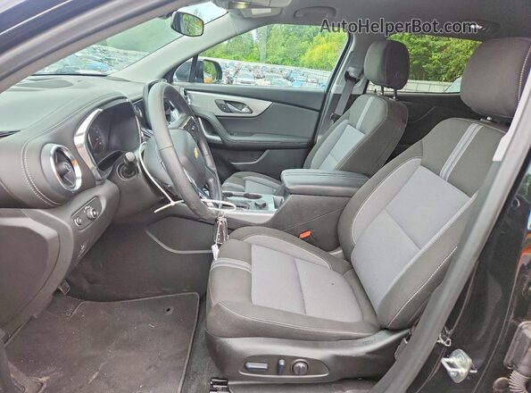 3GNKBCR42TS147886 2026 CHEVROLET BLAZER Black Widok wnętrza z przodu