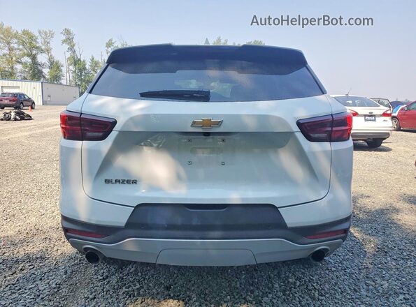 3GNKBCR42TS178068 2026 CHEVROLET BLAZER White უკანა ხედი