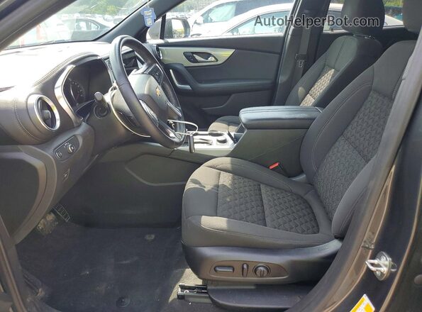 3GNKBCR44LS656572 2020 CHEVROLET BLAZER Gray Front interior view