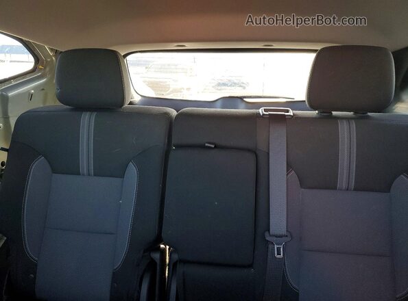 3GNKBCR44RS172944 2024 CHEVROLET BLAZER Серебряный Вид задних сидений