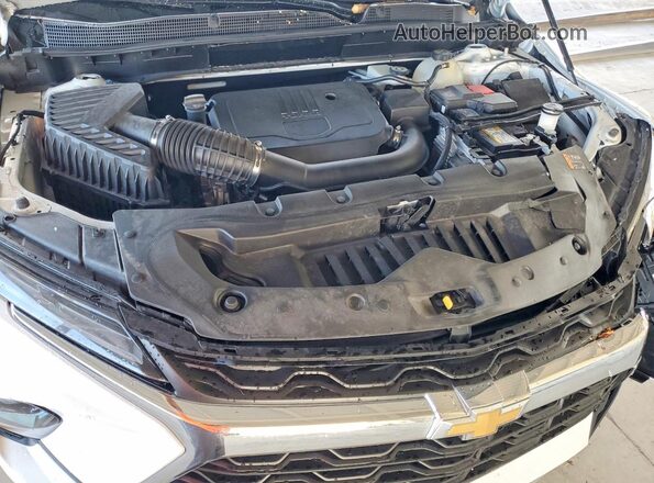 3GNKBCR44SS270720 2025 CHEVROLET BLAZER White Вид підкапотного простору