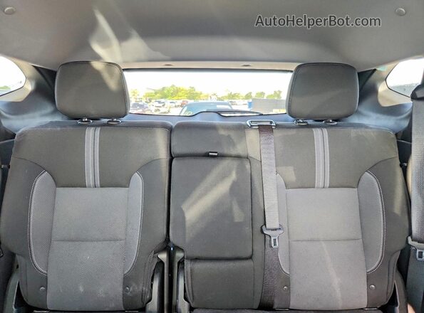 3GNKBCR46SS122634 2025 CHEVROLET BLAZER Blue Rear seats view
