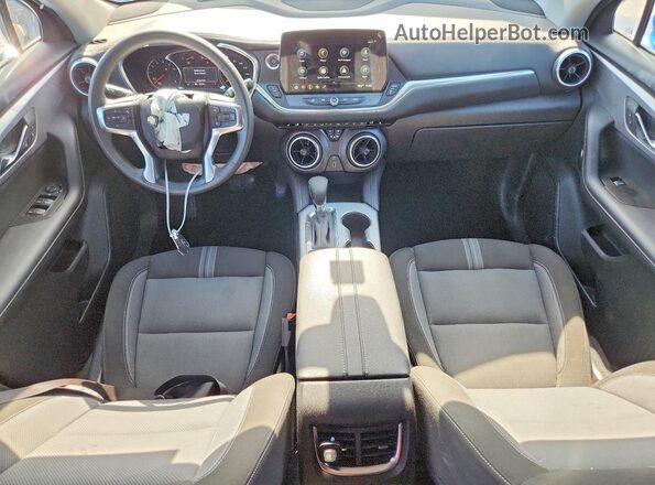 3GNKBCR46SS122634 2025 CHEVROLET BLAZER Blue Dashboard view