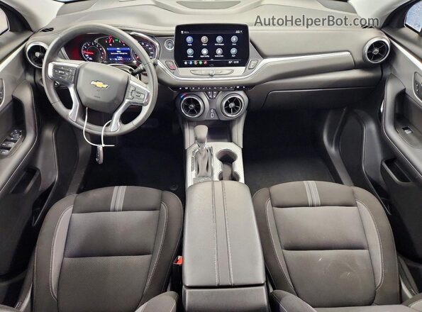 3GNKBCR47SS253751 2025 CHEVROLET BLAZER Silver Vista del salpicadero