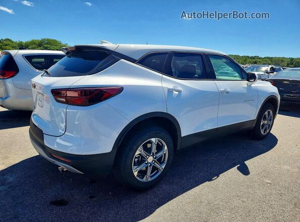 3GNKBCR48SS266699 2025 CHEVROLET BLAZER Белый Задняя правая четверть