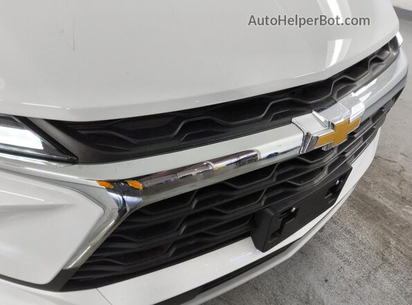3GNKBCR49TS142491 2026 CHEVROLET BLAZER White 