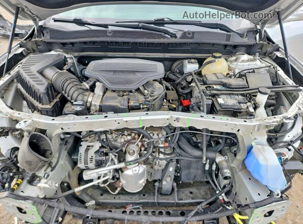 3GNKBCRS0LS621817 2020 CHEVROLET BLAZER Silver Вид задньої частини салону