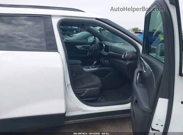 3GNKBCRS2LS689214 2020 CHEVROLET BLAZER Белый Вид салона спереди