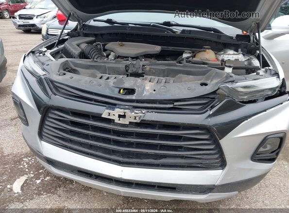 3GNKBCRS2LS703922 2020 CHEVROLET BLAZER Silver Widok z przodu
