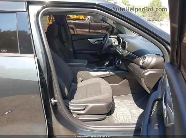 3GNKBCRS3KS569677 2019 CHEVROLET BLAZER Gray Front interior view