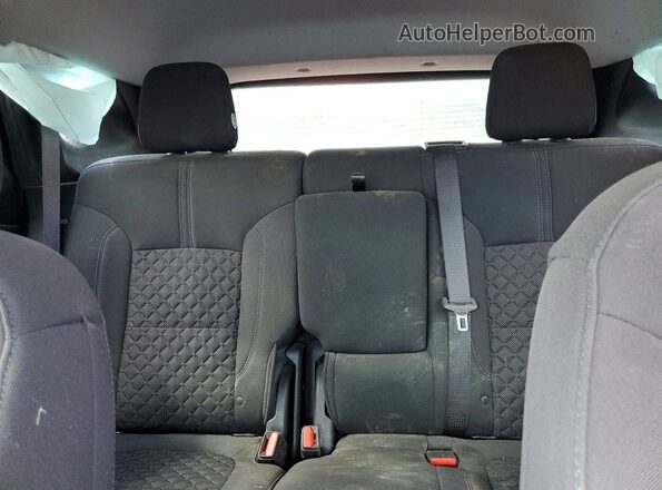 3GNKBCRS5LS721461 2020 CHEVROLET BLAZER Silver Rear seats view