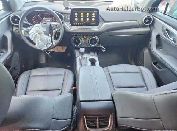 3GNKBDR4XRS175756 2024 CHEVROLET BLAZER Silver წინა პანელის ხედი