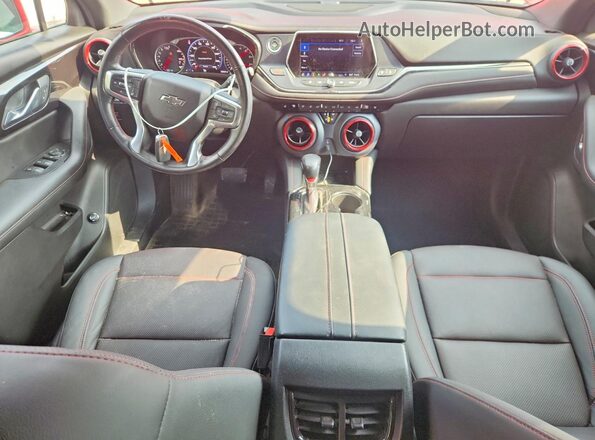 3GNKBERS4KS692447 2019 CHEVROLET BLAZER Red Widok deski rozdzielczej
