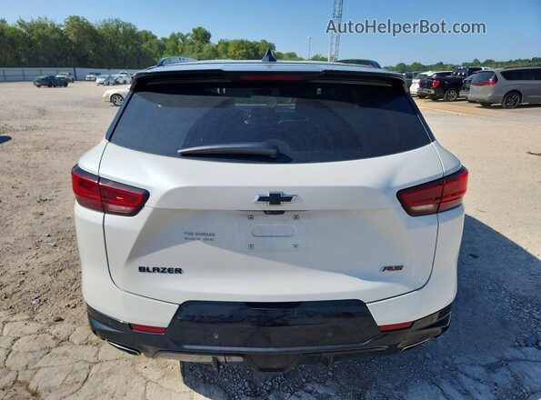 3GNKBERS9PS104744 2023 CHEVROLET BLAZER White Rear view