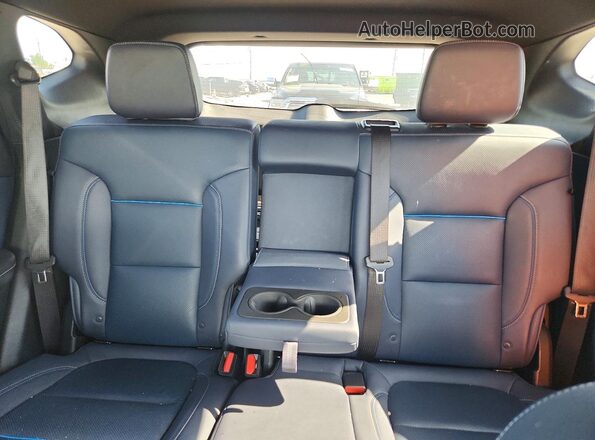3GNKBERS9PS104744 2023 CHEVROLET BLAZER White Rear seats view