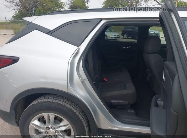 3GNKBGRS4KS682030 2019 CHEVROLET BLAZER Silver Вид наклейки з VIN-кодом